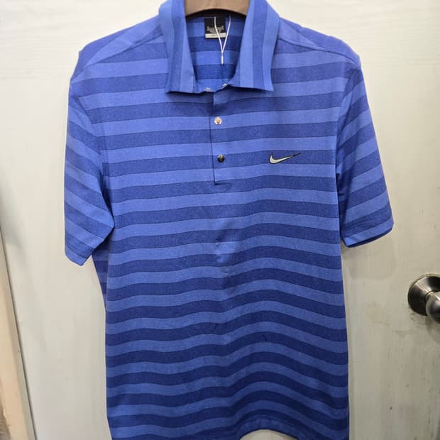 95,M )) NIKE 나이키 드라이핏 카라 반팔티셔츠! 색상 이뻐요ㅎㅎ