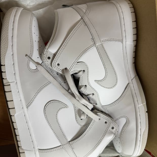 나이키 덩크 하이 레트로 화이트/그레이 280