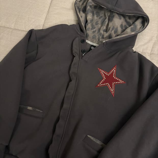 러브이즈트루 후드티