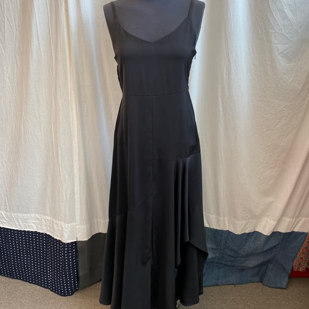 GRL 블랙 언발란스 민소매원피스(M)