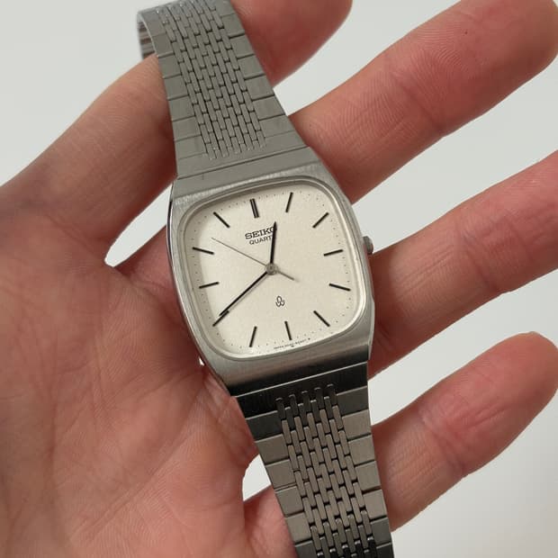 세이코 빈티지 시계 1980년대 Chariot 스퀘어 실버 쿼츠