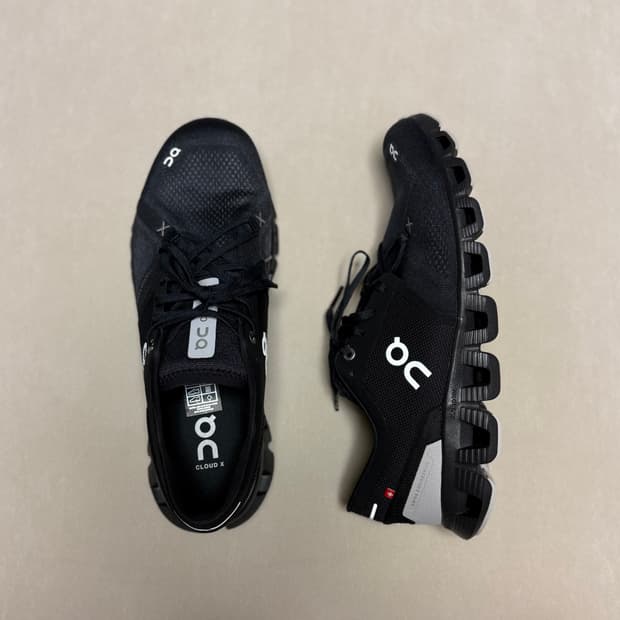 온 러닝 ON CLOUD X 3 블랙
