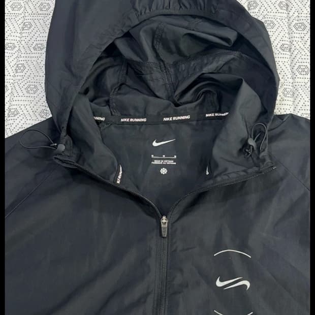 나이키 러닝 바람막이 블랙 95