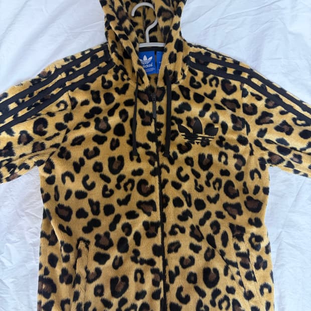 아디다스 파이어버드 쉐르파 레오파드 호피 후드집업