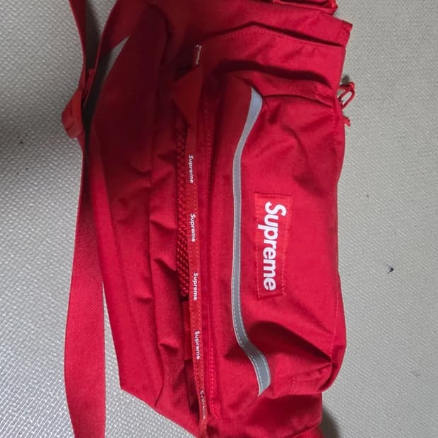 슈프림 메신저 백