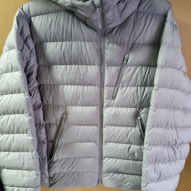 무신사스탠다드 남성 경량패딩 