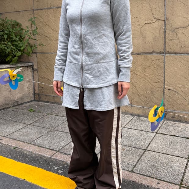 Play boy 로고 자수 캉캉 레이어드 롱후드집업