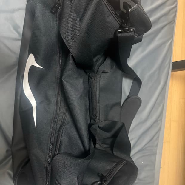 나이키 브라질리아 9.5 더플백 (M)