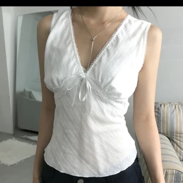 에이블리 나시 블라우스