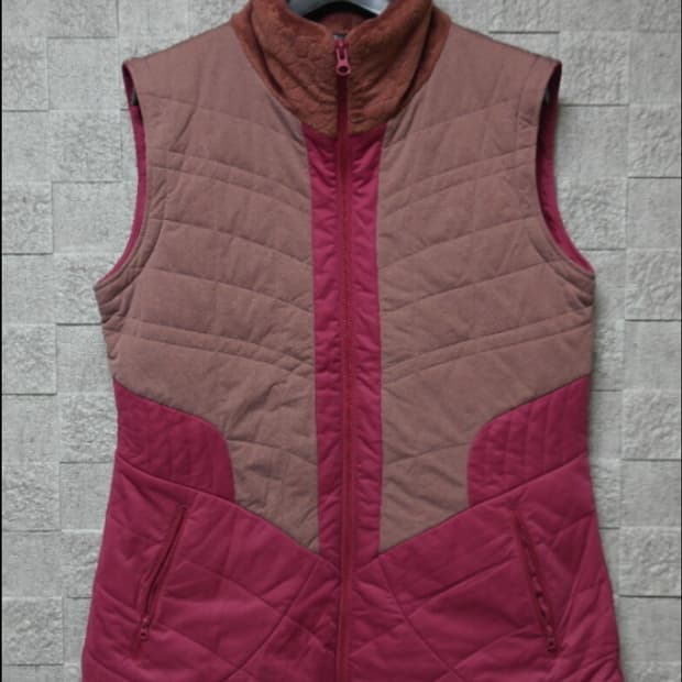 블랙야크 여성 패딩 조끼