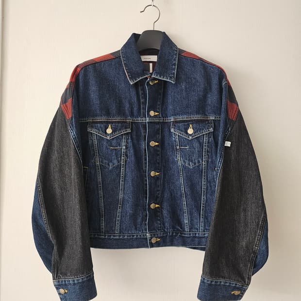 파세타즘 facetasm 데님자켓