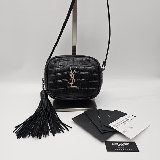 정품 입생로랑 태슬 크로커다일 블로거 미니 크로스백