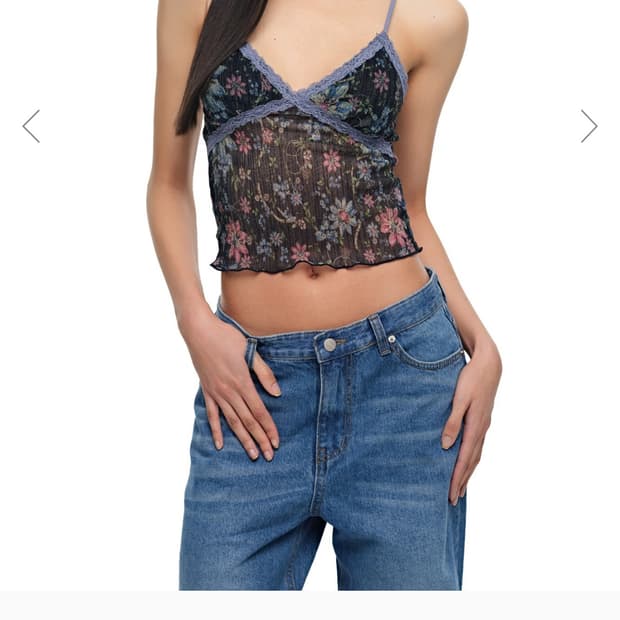 투머치택스 레이스 캐미솔 탑 M사이즈 (택포)