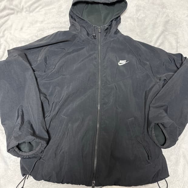 나이키 안감기모 우븐 후드자켓 팝니다