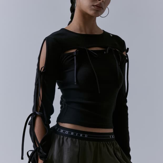 트리밍버드 슬릿 스트랩 롱 슬리브 