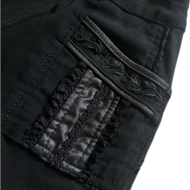 Ozz on Low Rise Skinny Jean