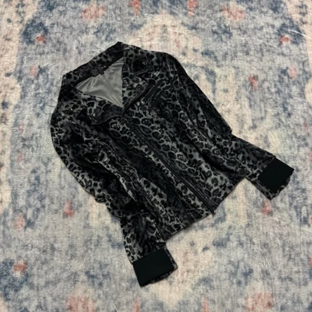 Rubik snow leopard velour fur rider jack
