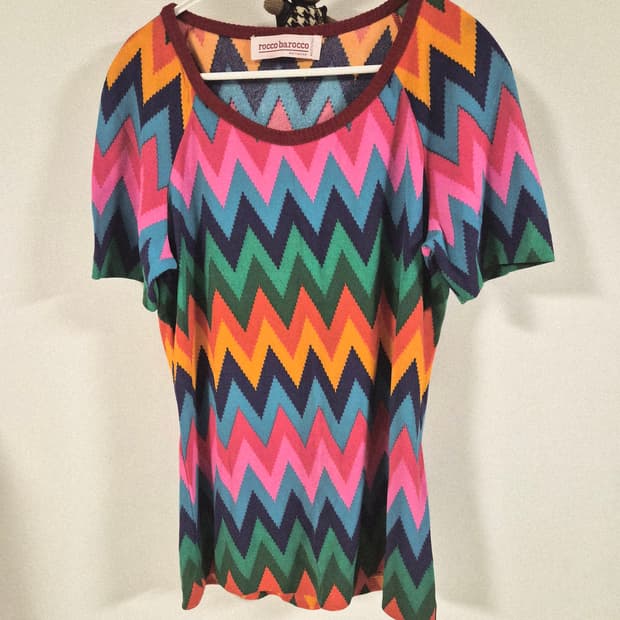 로코바로코(Roccobarocco) 정품 지그재그 니트 반팔