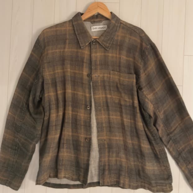 아워레가시 박스셔츠입니다. 