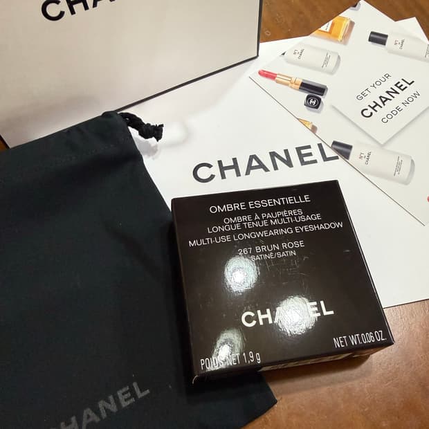 샤넬 NEW 옹브르 에쌍씨엘 루쥬 느와르 컬렉션