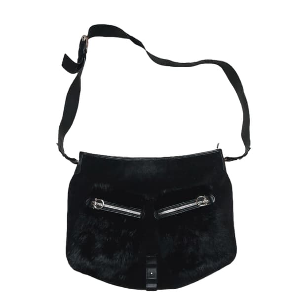 페라가모 스웨이드 퍼 크로스백