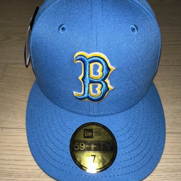 뉴에라 어센틱 보스턴 레드삭스 피티드캡