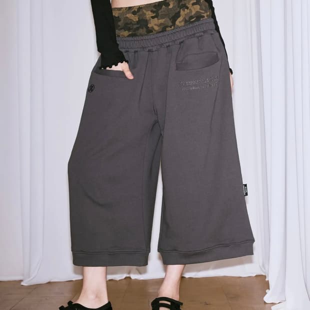 미스테리어스호텔 CAMO LAYERED BERMUDA