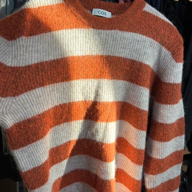 COS (코스) 시즌6 f/w 스트라이프 니트 L