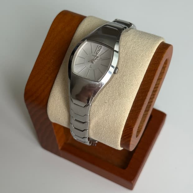 세이코 Seiko LK 쉘 실버 화이트
