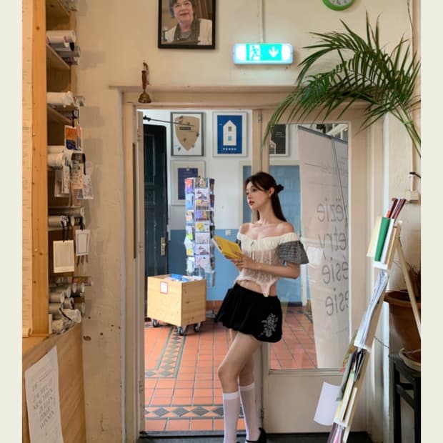 서쿠키 로즈 벌룬 스커트 블랙