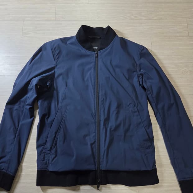 (S) 띠어리  뉴 제이트  봄버재킷