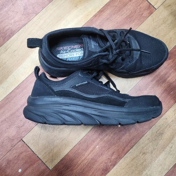 스케쳐스디럭스워커265