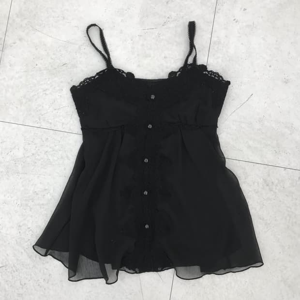 레이스 버튼 디테일 슬리브리스