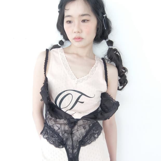 샵페어리 레이스 슬리브리스 라이트핑크