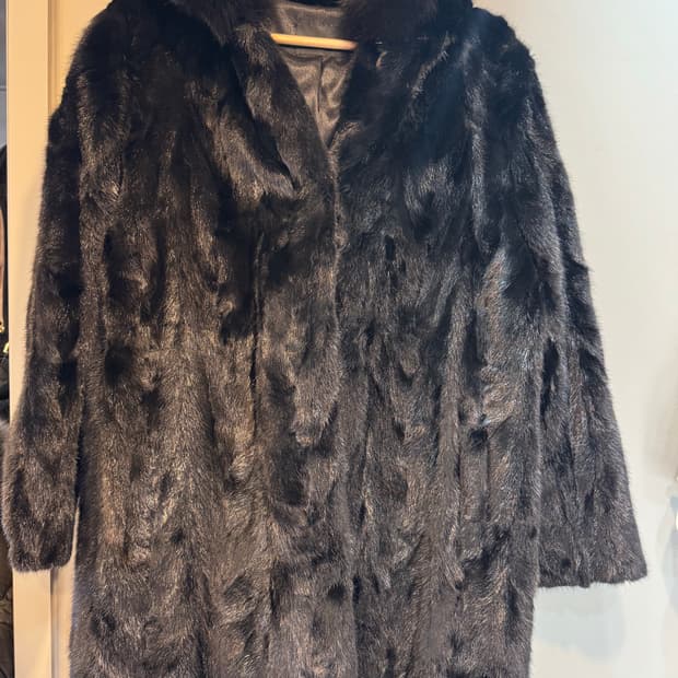 마리엘라로사티 밍크모피