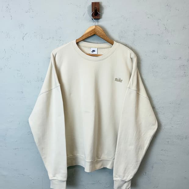 나이키 오버사이즈드 아이보리 맨투맨