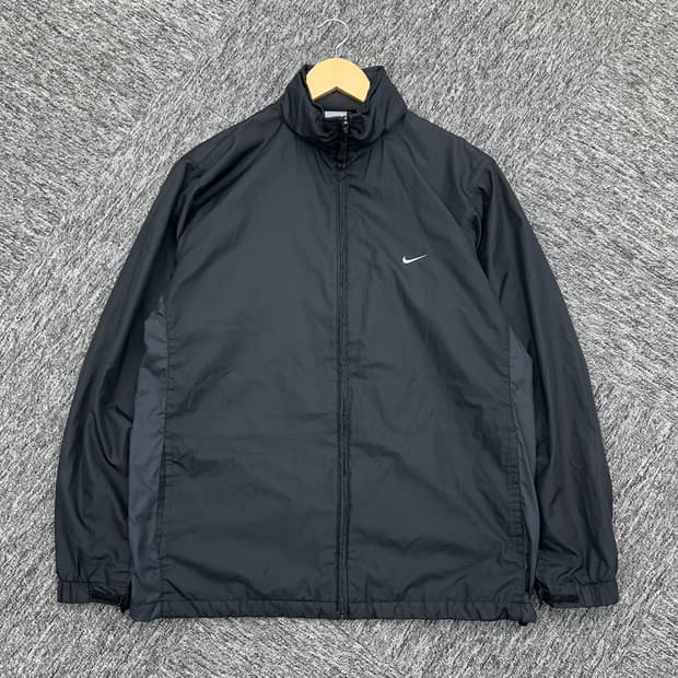 (105)00'S 나이키 바람막이-M1080
