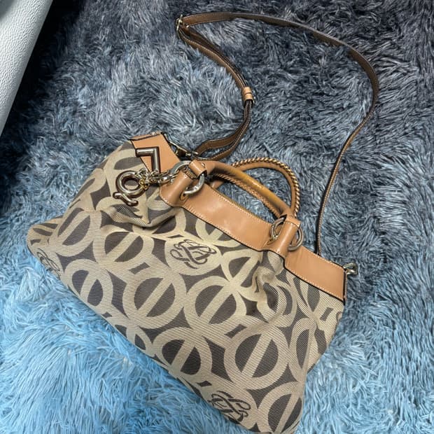 루이까또즈 가방