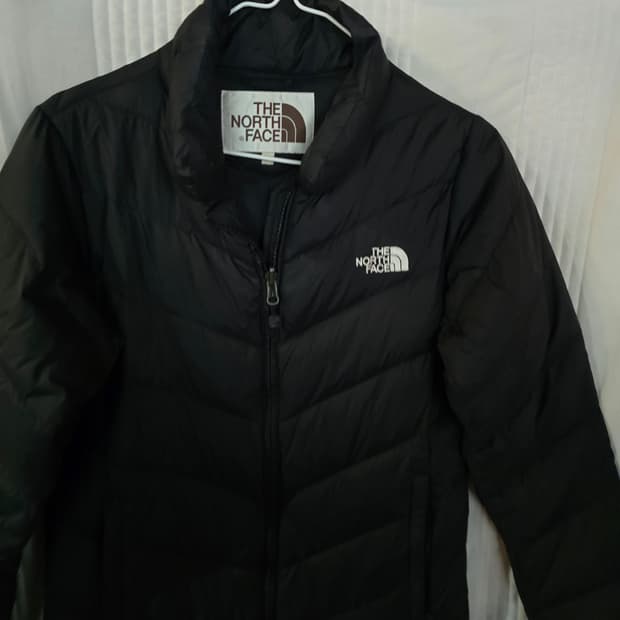 노스페이스 오리털 경량패딩 