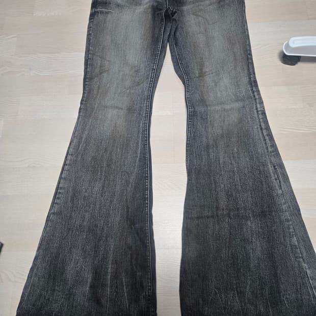 아이필럭키 부츠컷 팬츠