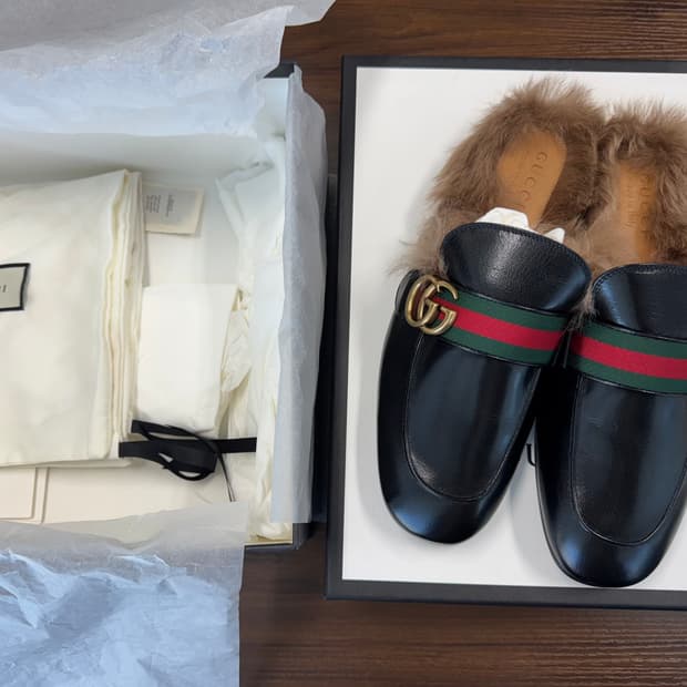 구찌 프린스타운 마몽G 퍼 홀스빗 뮬