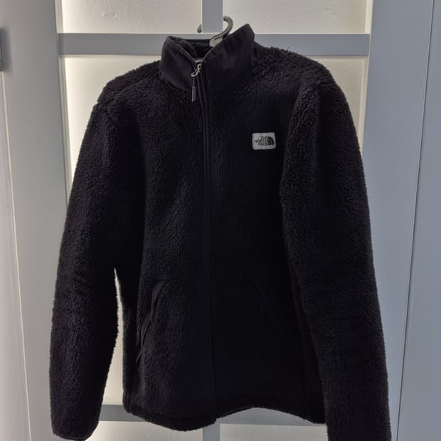 노스페이스 정품 블랙 집업 후리스 95사이즈 팝니다