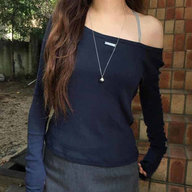 아워캐비넷 trun 2way tee 롱슬리브 네이비