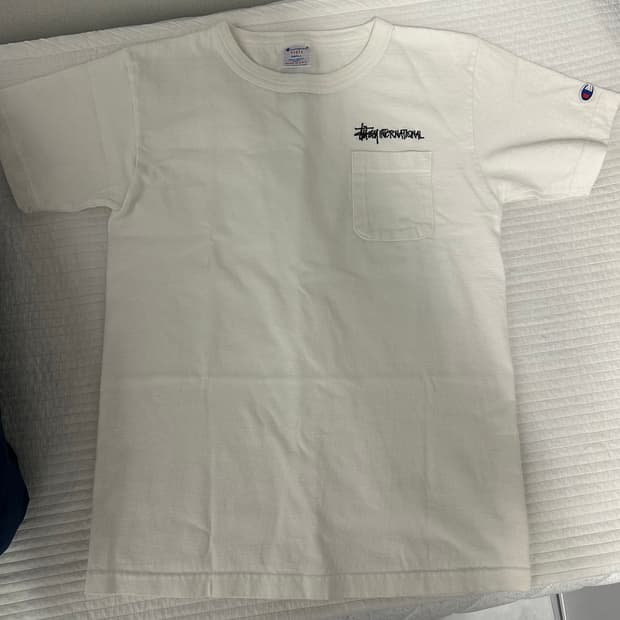 stussy x champion 콜라보 반팔