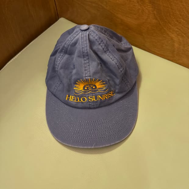 헬로선라이즈 모자