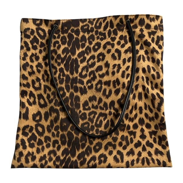 레오파드 패턴 토트백