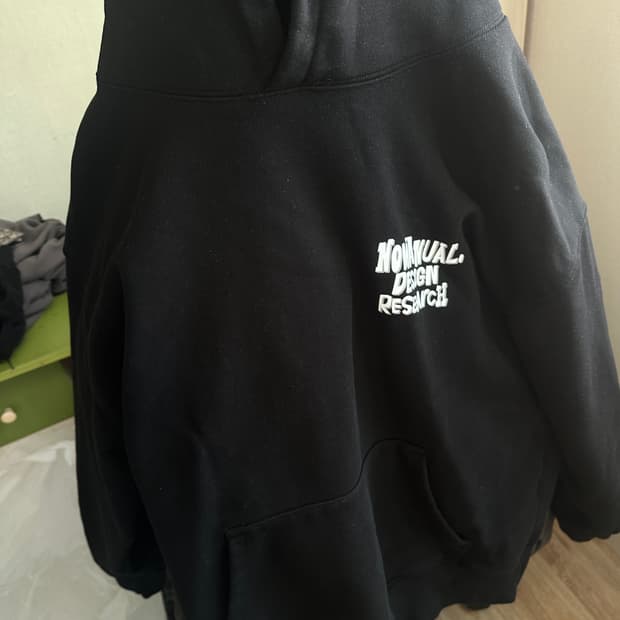 노메뉴얼 후드티 판매