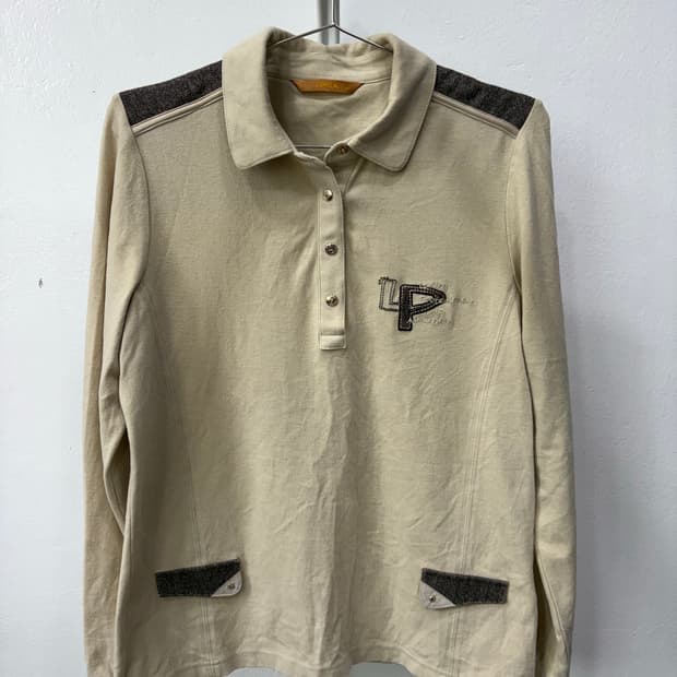 헤링본 버튼 긴팔 카라티