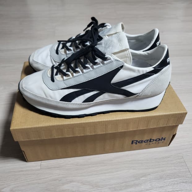 리복 아즈텍 클래식(265)