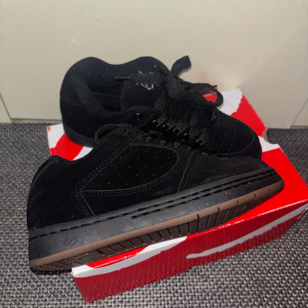 es 악셀 og 스케이트보드화